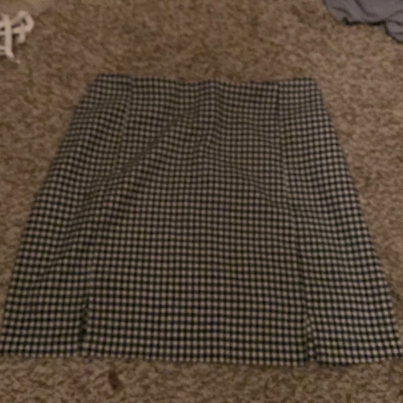 Eyeshade skirt - Picture 1 of 2